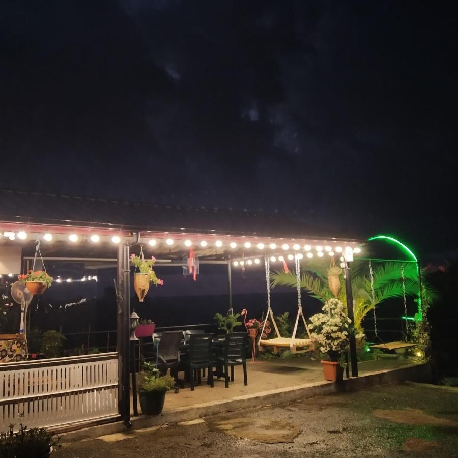 Kemeni Garden Hotel Batumi Ngoại thất bức ảnh