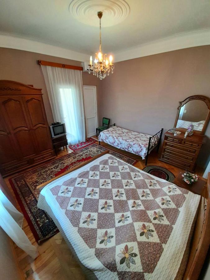 Kemeni Garden Hotel Batumi Ngoại thất bức ảnh