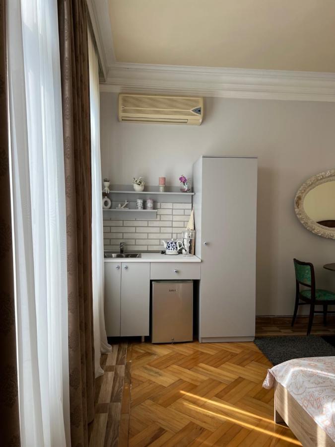 Kemeni Garden Hotel Batumi Ngoại thất bức ảnh